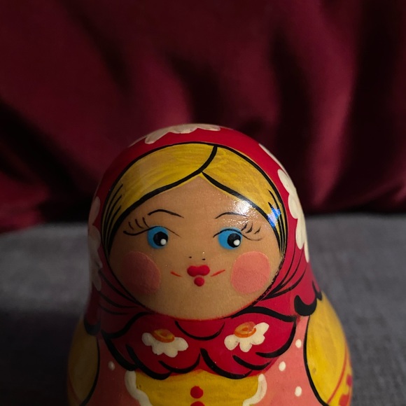 Vtg Roly-Poly Chime Bell Matryoshka Doll Hand Painted With Chicken Hen in Basket - Picture 7 of 9